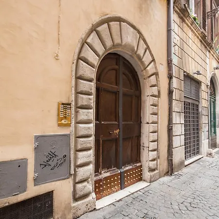 Governo Vecchio Rome